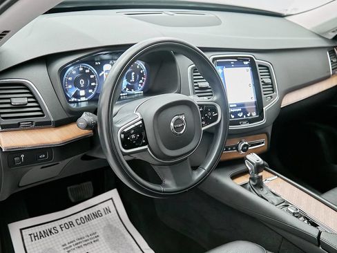 Used 2021 Volvo XC90 T6 Momentum AWD/4WD image 13