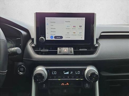 Used 2023 Toyota RAV4 XLE Premium FWD image 15