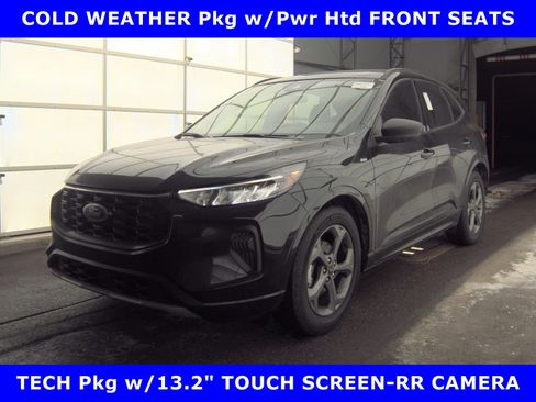 Used 2023 Ford Escape ST-Line w/ Equipment Group 301A image 2