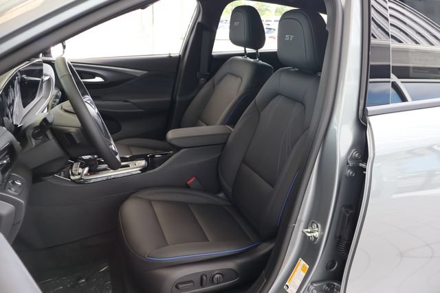 New 2026 Buick Envista Sport Touring w/ Convenience I Package FWD image 13