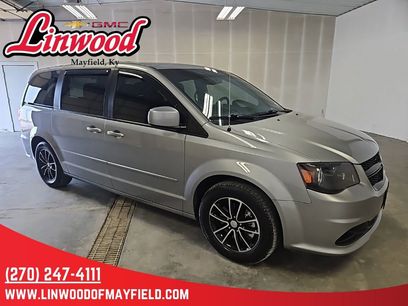 Used 2017 Dodge Grand Caravan SE