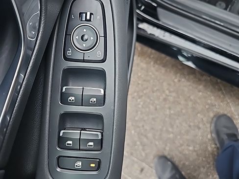 Used 2023 Hyundai Sonata SEL Plus image 12