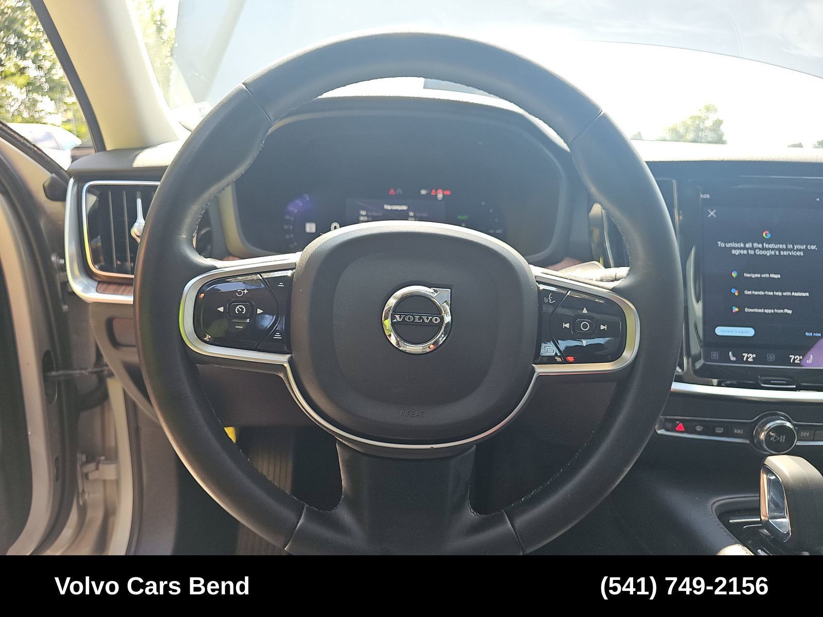 Used 2023 Volvo S60 T8 Plus AWD/4WD image 5