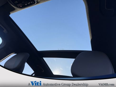 Used 2026 Mercedes-Benz GLC 300 GLC 300 image 14