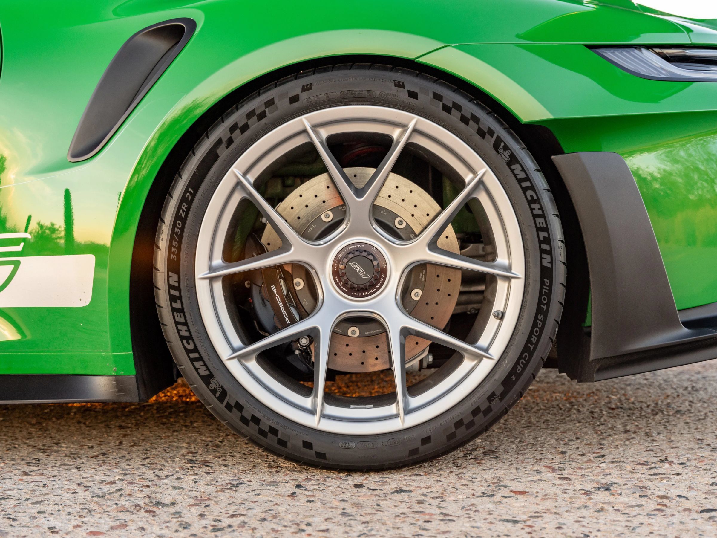 Used 2025 Porsche 911 GT3 RS RWD image 29