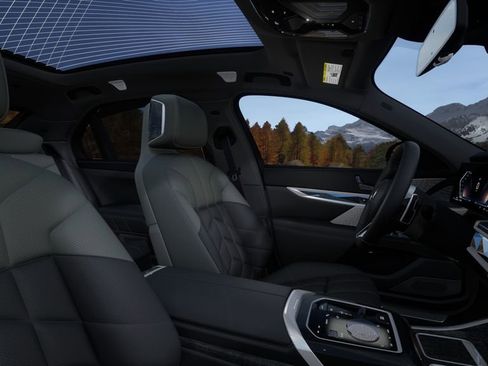 New 2026 BMW 740i 740i w/ Executive Package image 9