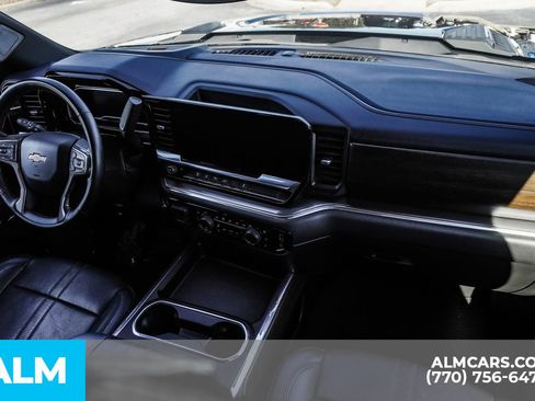 Used 2024 Chevrolet Silverado 3500 High Country image 28