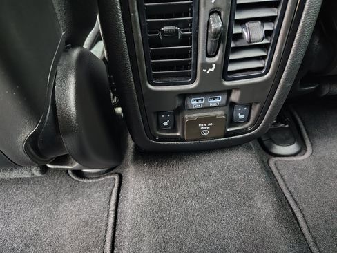 Certified 2024 Dodge Durango GT image 25