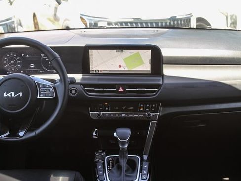 Certified 2026 Kia Seltos EX FWD image 14