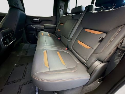 Used 2021 GMC Sierra 1500 AT4 w/ AT4 Premium Package image 13