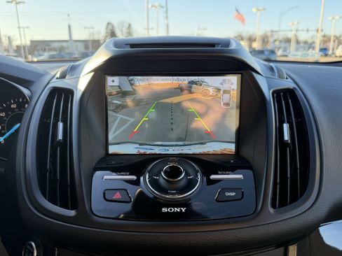 Used 2018 Ford Escape Titanium w/ Ford Safe & Smart Package image 18