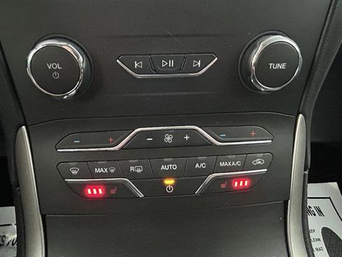 Used 2020 Ford Edge SEL w/ Convenience Package image 22