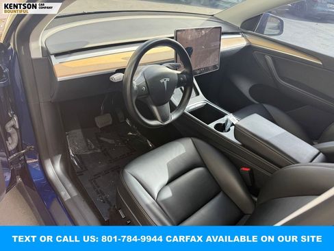 Used 2023 Tesla Model Y Long Range image 28