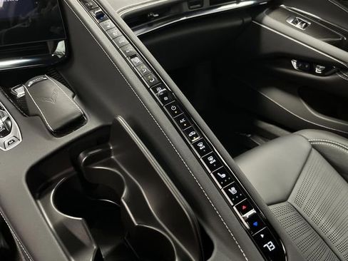 Used 2024 Chevrolet Corvette Z06 w/ Stealth Interior Trim Package image 21
