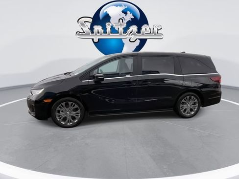 New 2026 Honda Odyssey Touring image 6