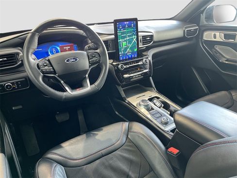 Used 2024 Ford Explorer ST w/ Equipment Group 401A image 23