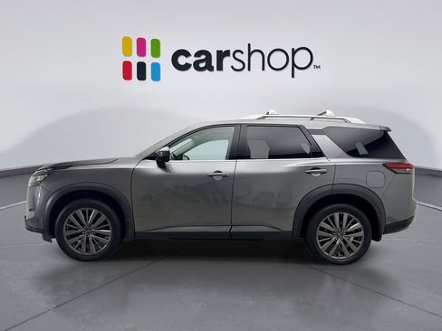 Used 2024 Nissan Pathfinder SL w/ SL Premium Package AWD/4WD image 2