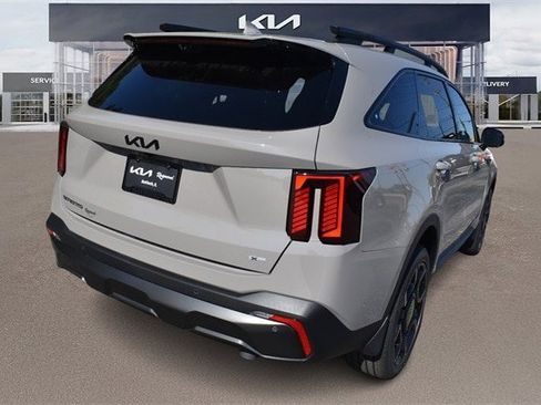 New 2025 Kia Sorento SX Prestige w/ Sage Leather Package image 4