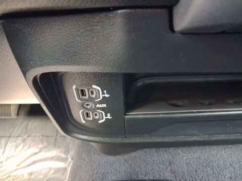 Used 2024 RAM 3500 SLT w/ Quick Order Package 2YG SLT AWD/4WD image 19