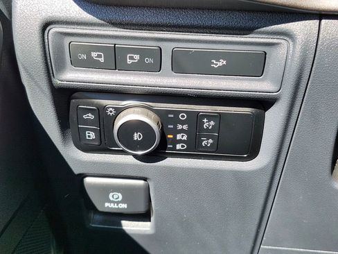 Used 2024 Ford F150 XLT w/ Mobile Office Package image 24