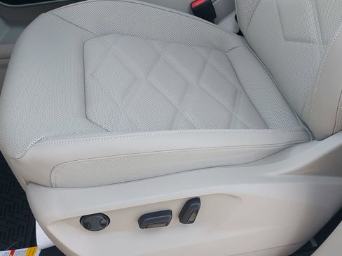 New 2026 Volkswagen Atlas SE AWD/4WD image 24