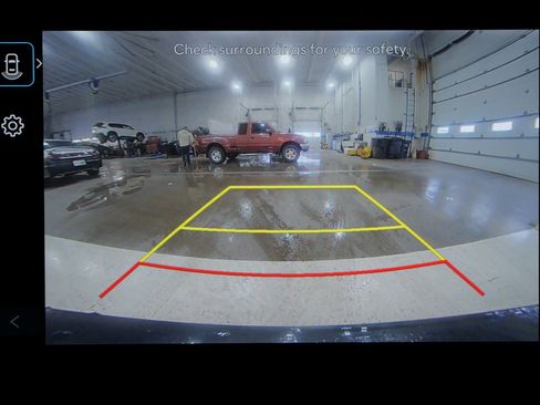 Used 2025 Hyundai Santa Fe SEL image 18