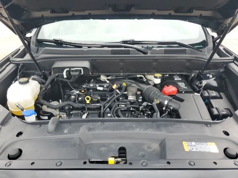 Certified 2023 Lincoln Nautilus Reserve AWD/4WD image 8