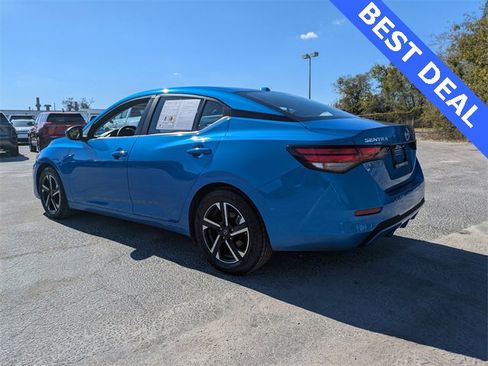 Used 2024 Nissan Sentra SV image 5
