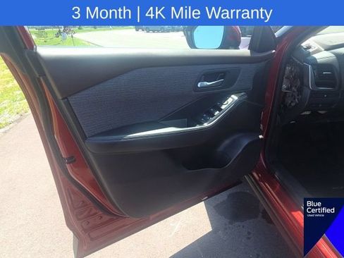 Used 2023 Nissan Rogue SV FWD image 22