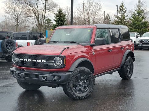 New 2025 Ford Bronco Big Bend w/ Black Diamond Package image 1