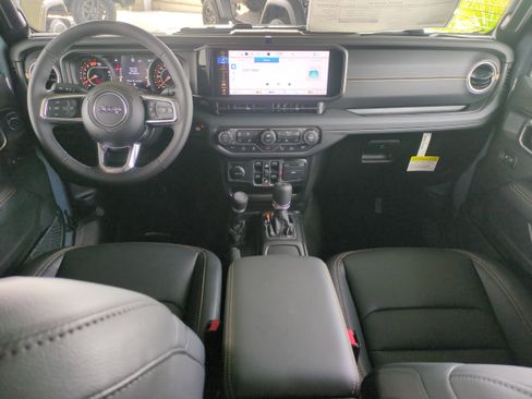 New 2026 Jeep Wrangler Sahara AWD/4WD image 15