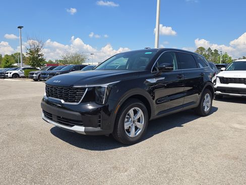 New 2026 Kia Sorento LX image 4