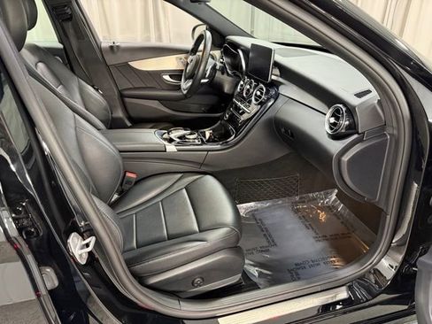Used 2018 Mercedes-Benz C 300 4MATIC Sedan w/ Multimedia Package image 7