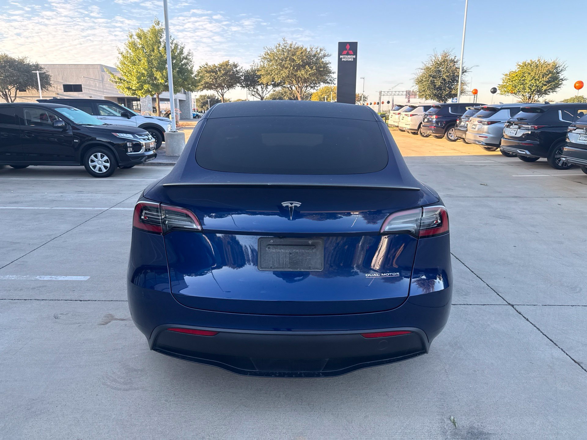 Used 2024 Tesla Model Y Performance AWD/4WD image 4