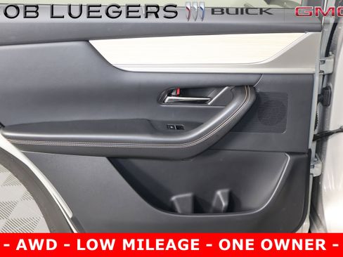 Used 2025 MAZDA CX-90 Plug-In Hybrid w/Premium Sport image 12
