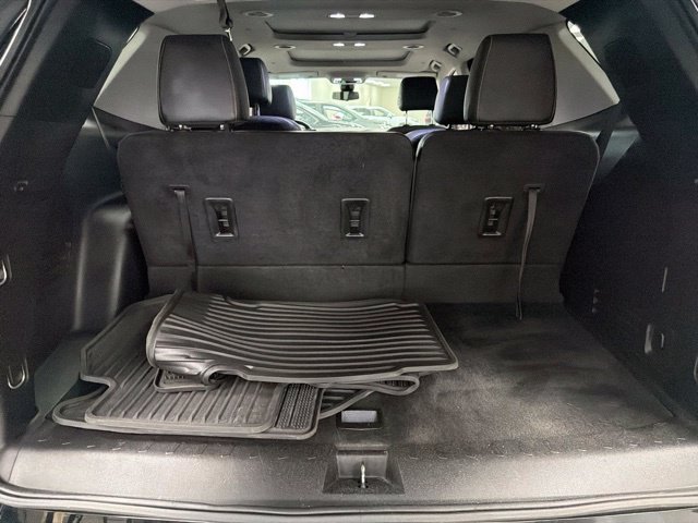 Used 2019 Chevrolet Traverse Premier w/ Driver Confidence II Package FWD image 14