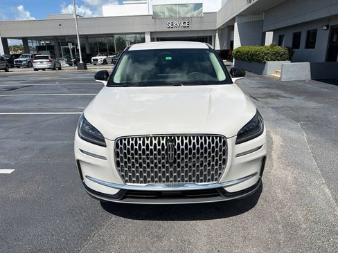 Used 2024 Lincoln Corsair FWD image 7