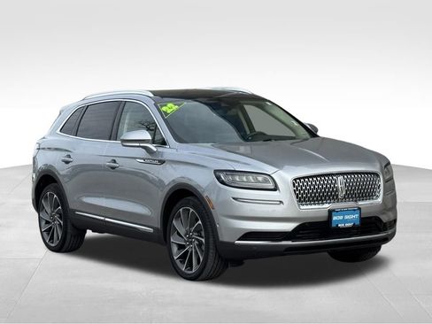 Used 2022 Lincoln Nautilus Reserve w/ Equipment Group 201A image 2