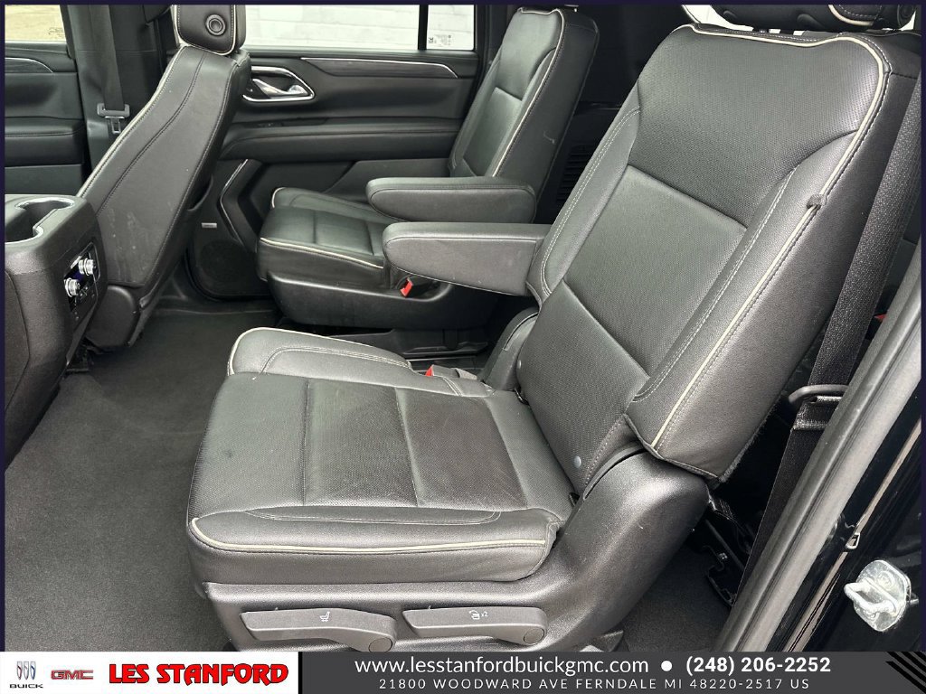 Used 2023 GMC Yukon XL SLT AWD/4WD image 13
