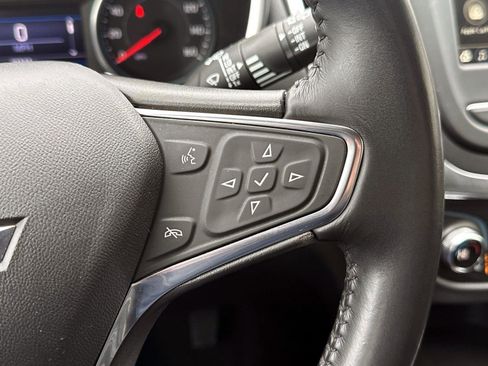 Used 2019 Chevrolet Equinox LT w/ Driver Convenience Package image 20