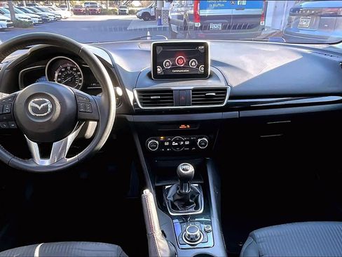 Used 2016 MAZDA MAZDA3 i Touring w/ Popular Equipment Package image 15