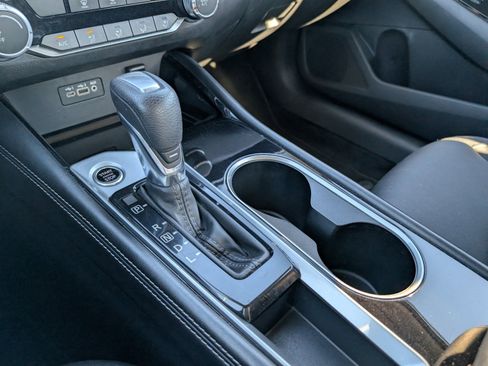 Used 2023 Nissan Altima 2.5 SV image 24