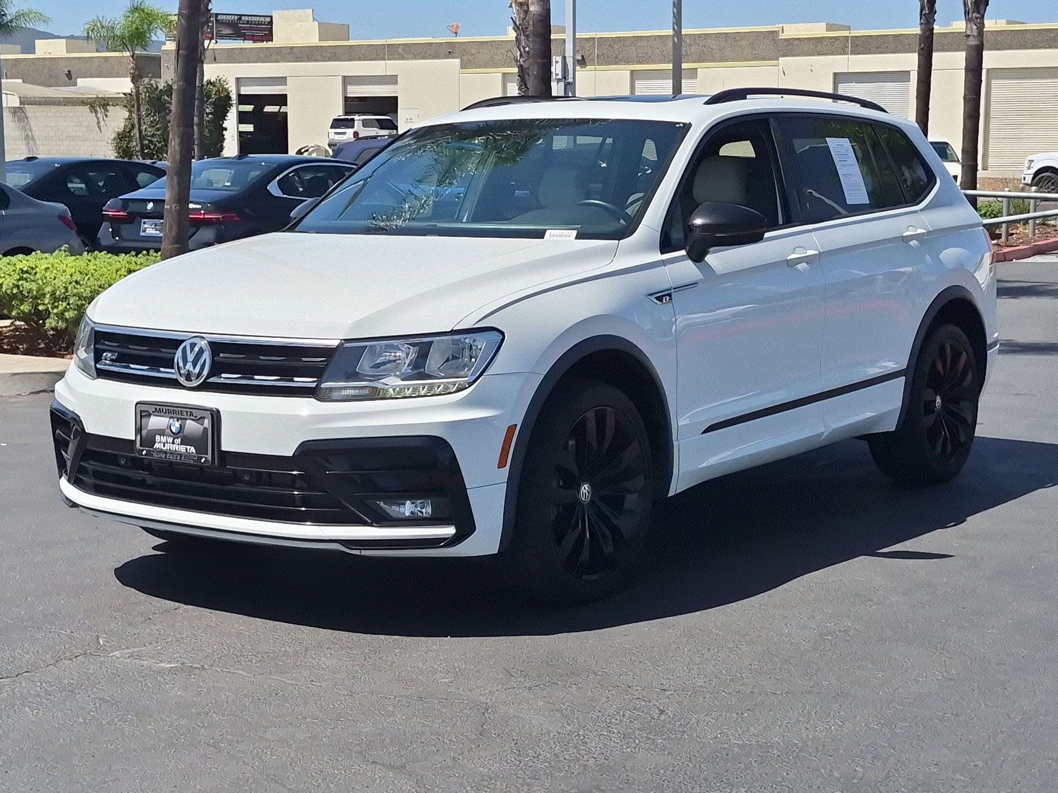 Used 2020 Volkswagen Tiguan SE R-Line AWD/4WD image 5