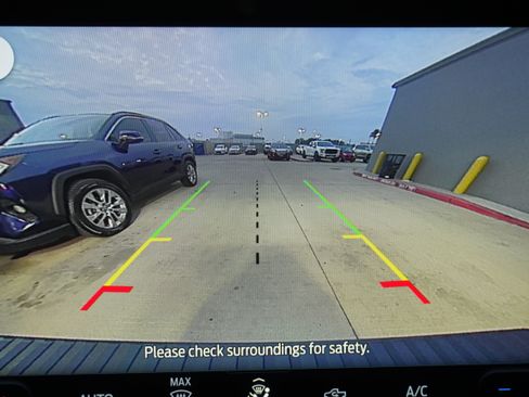 Used 2025 Ford Maverick XLT w/ Equipment Group 302A image 15