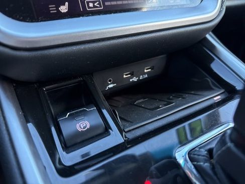 Used 2021 Subaru Outback Limited XT image 24