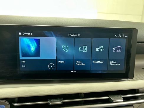 Used 2025 Hyundai Tucson SE image 14