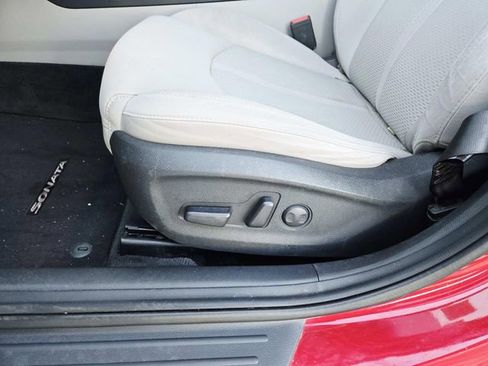 Used 2018 Hyundai Sonata SEL w/ Tech Package 04 image 30