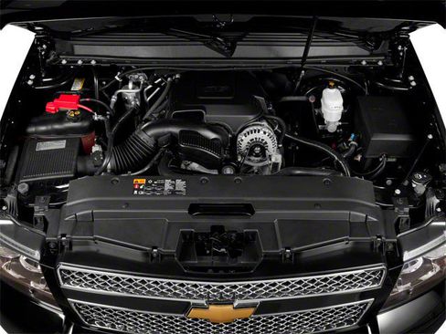 Used 2013 Chevrolet Suburban LTZ AWD/4WD image 16