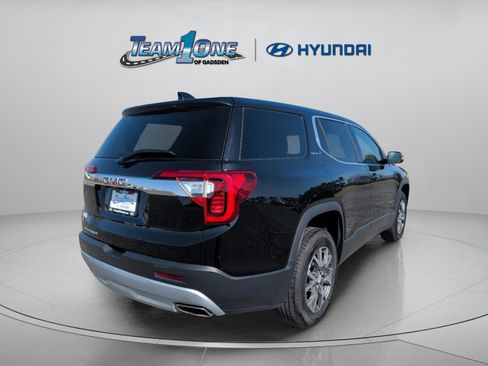 Used 2023 GMC Acadia SLE image 9