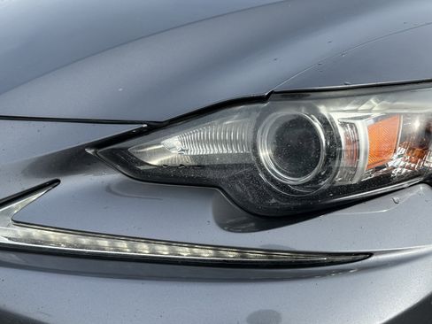 Used 2014 Lexus IS 250 image 6